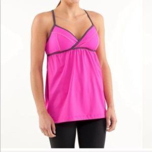NWT Lululemon Rehearsal Tank Paris Pink with Gray Trim, Size 6